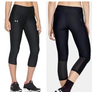 UNDER ARMOUR heat gear, Capri compression leggings.